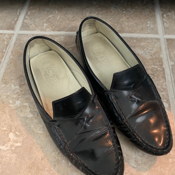 Black patent TODS Driving loafers—gently loved! - Picture 3 of 7